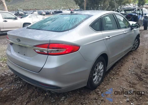 2018 Ford Fusion S из США, поврежденный, VIN 3FA6P0G72JR177245